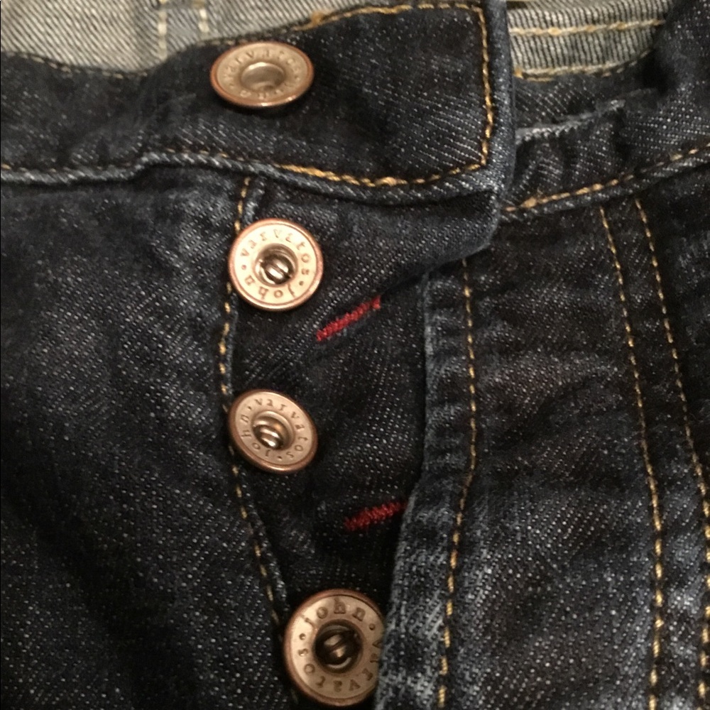 Like new John Varvatos USA 32W 33L reg blue jeans